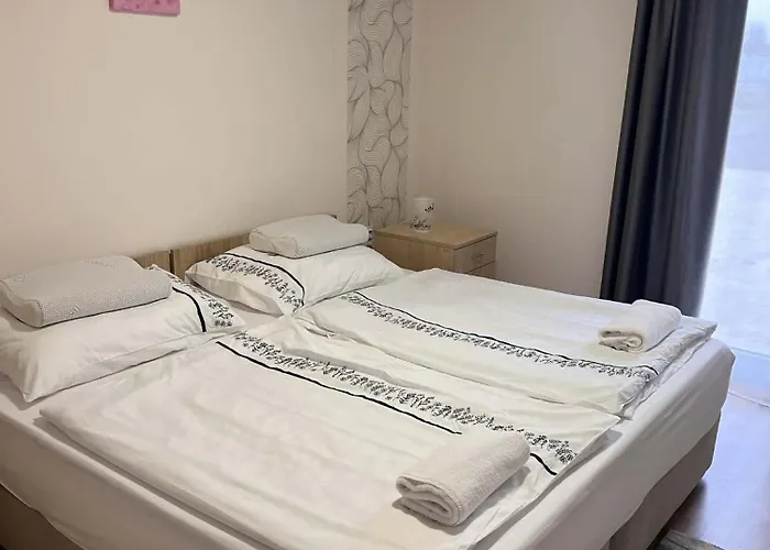 Apartment Ezuest Mezo Vendeghaz Nagyecsed